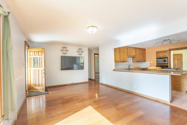 Detail Gallery Image 3 of 26 For 1840 Branscomb Road Rd, Laytonville,  CA 95454 - 3 Beds | 2 Baths