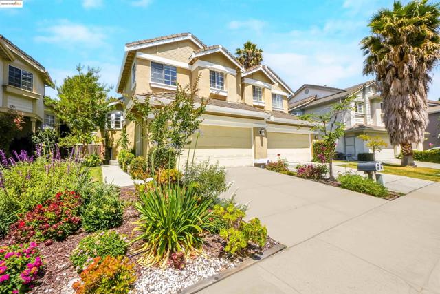 44765 Lynx Dr, Fremont CA: https://media.crmls.org/mediaz/fdb5255b-0321-4bc0-b85c-e007b069f484.jpg