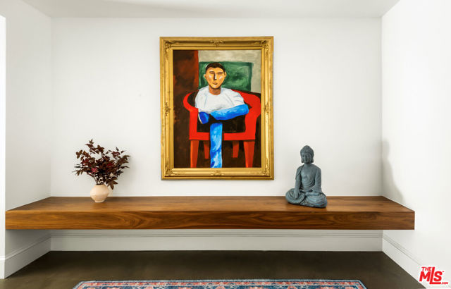 508 GLEN Trail, Topanga CA: https://media.crmls.org/mediaz/fdb541a2-2287-4dd2-ba54-91cdfc02083c.jpg