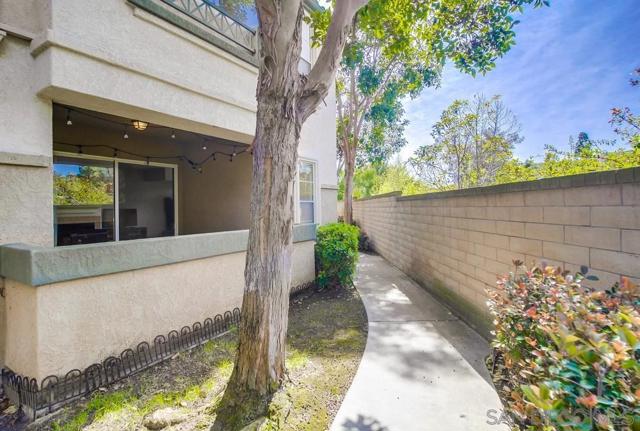 3534 Caminito El Rincon, San Diego CA: https://media.crmls.org/mediaz/fdb57e80-85cb-43f5-a704-56b919d6c277.jpg