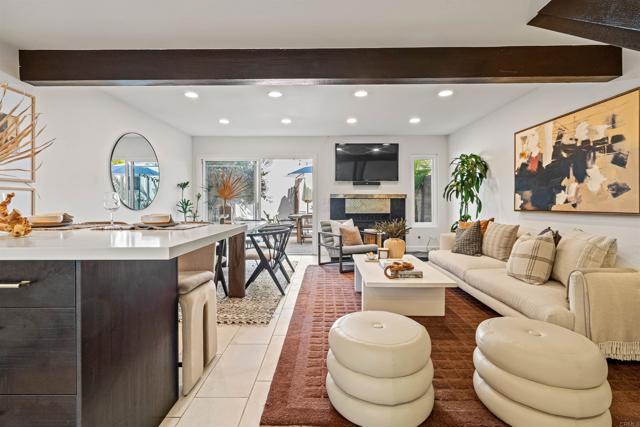 Detail Gallery Image 5 of 32 For 6990 Batiquitos Dr, Carlsbad,  CA 92011 - 2 Beds | 2/1 Baths