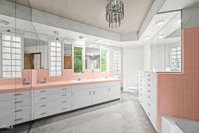 Detail Gallery Image 24 of 47 For 4369 Firmament Ave, Encino,  CA 91436 - 3 Beds | 2 Baths
