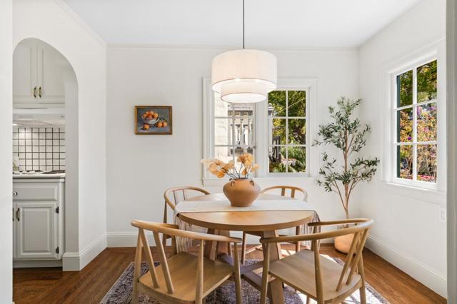 1000 Capuchino Avenue, Burlingame CA: https://media.crmls.org/mediaz/fdb782ab-1f47-4ee2-8880-3ff094a337ed.jpg