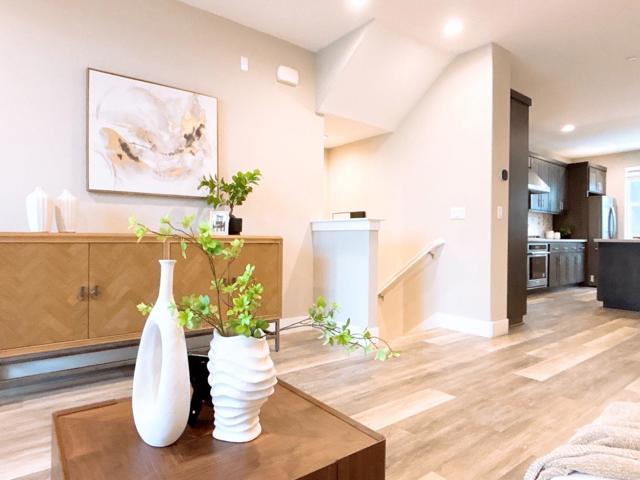 3456 Flash, Fremont CA: https://media.crmls.org/mediaz/fdb7bf2b-e298-4337-8b39-70adf5560552.jpg