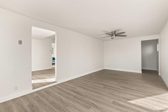 3811 Boren St, San Diego CA: https://media.crmls.org/mediaz/fdb7d65f-7900-4ab3-8053-383015e41907.jpg
