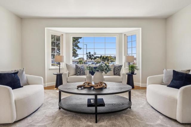 334 Sunfish Court, Foster City CA: https://media.crmls.org/mediaz/fdb84142-ee55-4e0d-a5e6-8dccbd2297c6.jpg