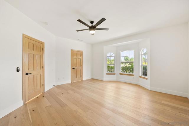 17601 Valle Verde, Poway CA: https://media.crmls.org/mediaz/fdb936d3-c1fd-4f56-bbbc-ec80585f5539.jpg