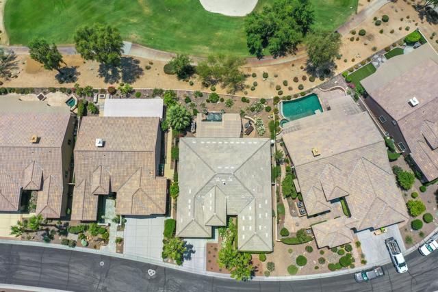 81569 Corte Monteleon, Indio CA: https://media.crmls.org/mediaz/fdb9b889-35d9-4532-969b-208769b604ae.jpg