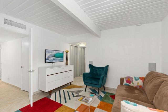 Image 22 of 36 For 141 Sandpiper Street