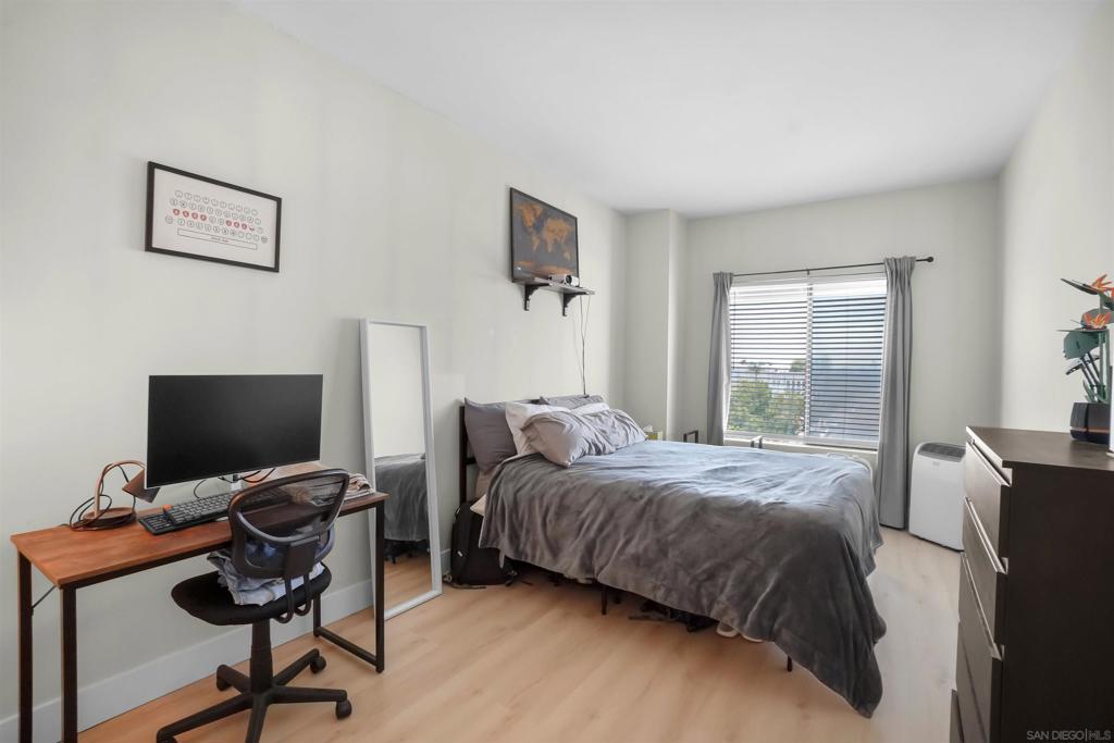 2828 University Ave - photo 6