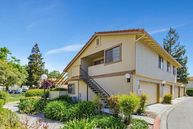 5360 Colony Park Circle, San Jose CA: https://media.crmls.org/mediaz/fdba486e-b49d-4ff8-8caf-c6f69f303aa0.jpg