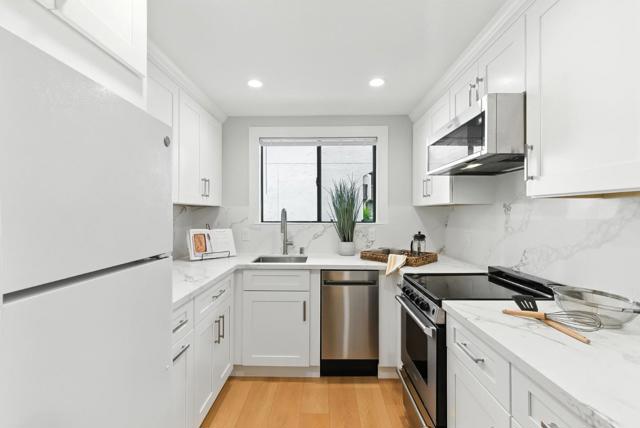 999 W Evelyn Terrace, Sunnyvale CA: https://media.crmls.org/mediaz/fdba7a09-e560-4a62-8da8-44c1997a6ca8.jpg