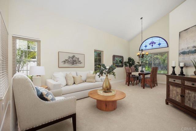 1766 Mount Way, Vista CA: https://media.crmls.org/mediaz/fdba996d-6c9c-4de5-8be4-3d7464dbc252.jpg