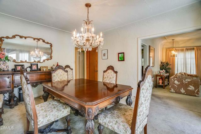 1120 S Burnside Avenue, Los Angeles CA: https://media.crmls.org/mediaz/fdbabc00-bcd8-49ad-a77f-d5842ce1e404.jpg