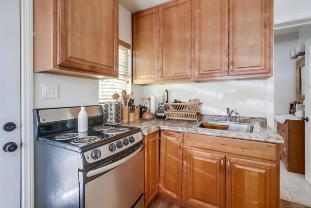 3415 19 Madison Ave, San Diego CA: https://media.crmls.org/mediaz/fdbad1cf-0280-4b7a-9cbf-f7d963c3f786.jpg