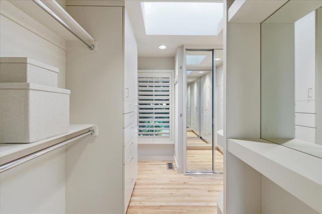 920 Oxford Drive, Los Altos CA: https://media.crmls.org/mediaz/fdbba7b0-c464-4ed0-87b6-974af4f7169e.jpg