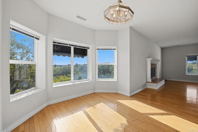 Detail Gallery Image 19 of 74 For 2596 Green Canyon Rd, Fallbrook,  CA 92028 - 4 Beds | 2/1 Baths