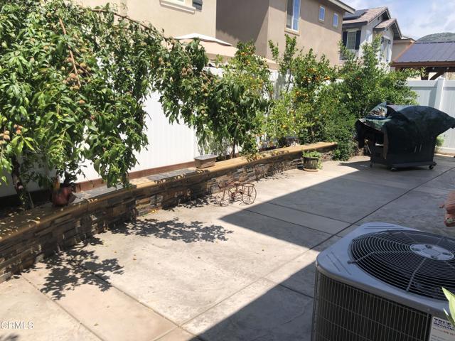 197 Elmwood Street, Fillmore CA: https://media.crmls.org/mediaz/fdbcc8a8-3987-4e2a-b0e7-7b56ffb4d334.jpg