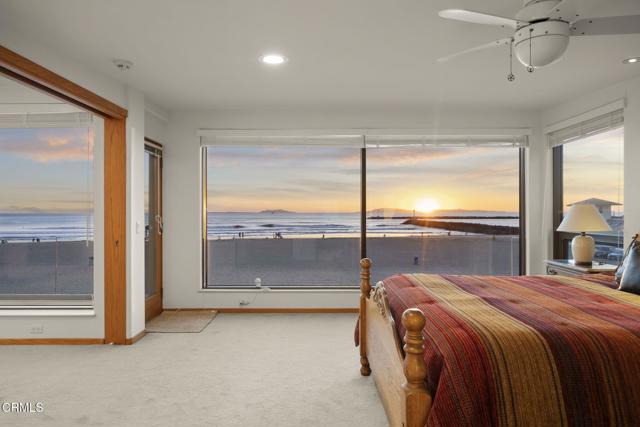 Detail Gallery Image 18 of 55 For 2421 Ocean Dr, Oxnard,  CA 93035 - 5 Beds | 4/1 Baths