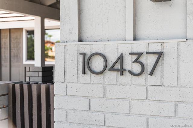 10437 Hermanos Rd, San Diego CA: https://media.crmls.org/mediaz/fdbf46e3-62e8-4255-9b88-4c919a49af00.jpg