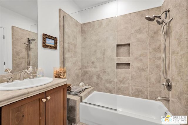 366 Terra Vita, Palm Springs CA: https://media.crmls.org/mediaz/fdbf4b90-3215-4d51-8173-5953429d7c12.jpg