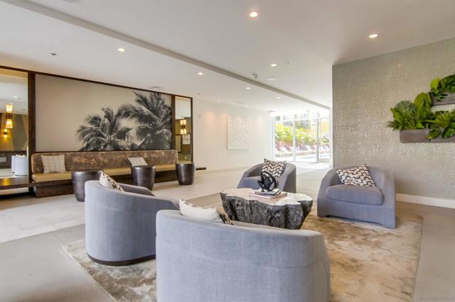 889 Date St, San Diego CA: https://media.crmls.org/mediaz/fdbfc08d-d388-441c-ab4f-4f7cefdc1db5.jpg