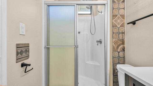 41955 Largo, Palm Desert CA: https://media.crmls.org/mediaz/fdc1357a-ff95-43cd-8a3b-18f3edf45795.jpg