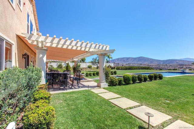 671 Via Maggiore, Chula Vista, California 91914, 5 Bedrooms Bedrooms, ,4 BathroomsBathrooms,Single Family Residence,For Sale,Via Maggiore,250020277SD