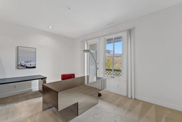 66 Spanish Bay Circle, Pebble Beach CA: https://media.crmls.org/mediaz/fdc3b4bd-1ff7-443a-9c33-2d3acef74a34.jpg