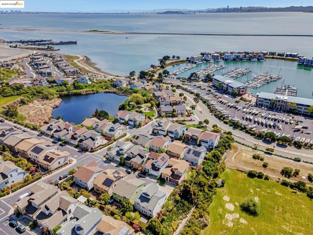 104 Seacliff Court, Richmond CA: https://media.crmls.org/mediaz/fdc3e8c3-f46f-4651-8094-d3deccb84ac6.jpg