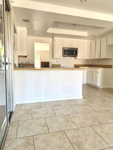 9366 Flinn, El Cajon CA: https://media.crmls.org/mediaz/fdc4035c-5e16-4558-8850-545c19c2fd7b.jpg