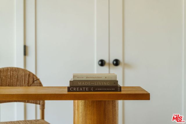 29204 Deep Shadow Drive, Agoura Hills CA: https://media.crmls.org/mediaz/fdc4558a-4f03-4d4d-b850-4729349c6ceb.jpg