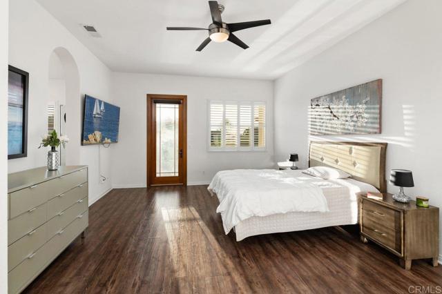 Image 28 of 54 For 688 Sandra Lane