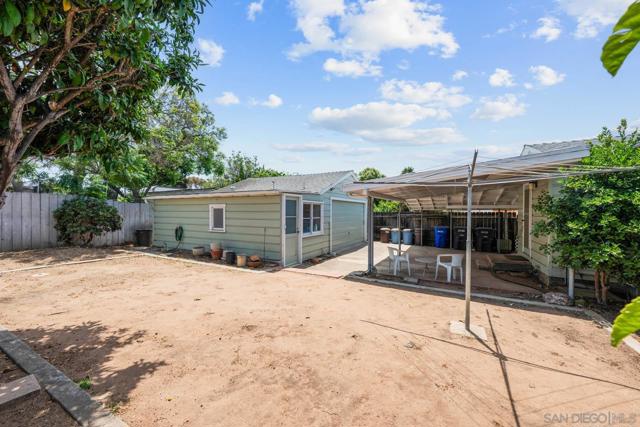 1432 E 20th St, National City CA: https://media.crmls.org/mediaz/fdc7a7fe-e22f-48f6-a866-9e88e80d9add.jpg