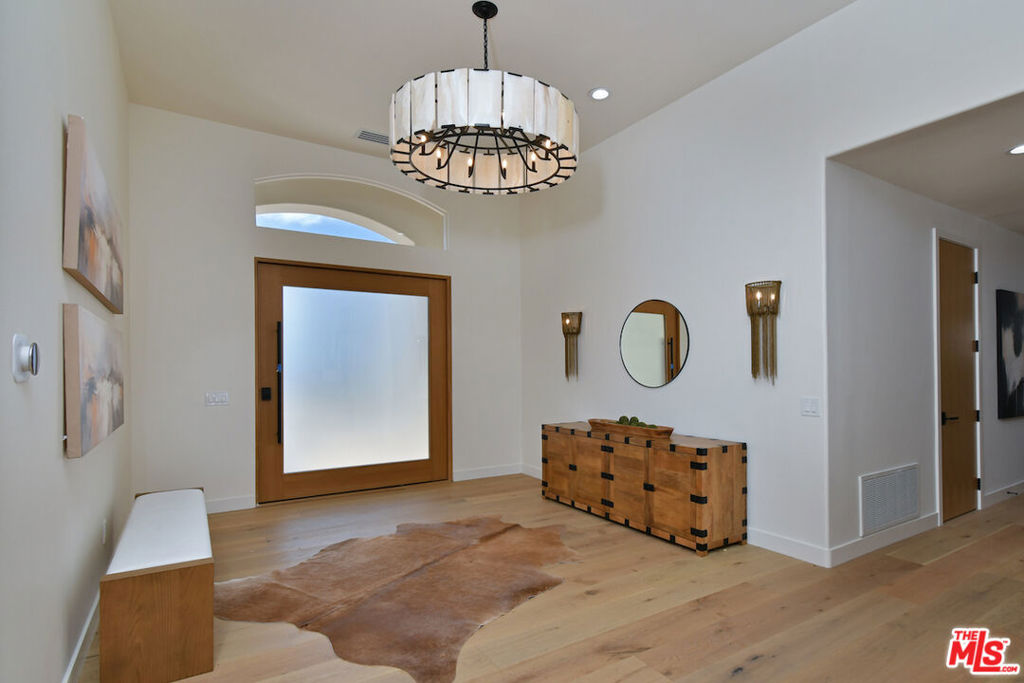 MLS #26858919 image #6