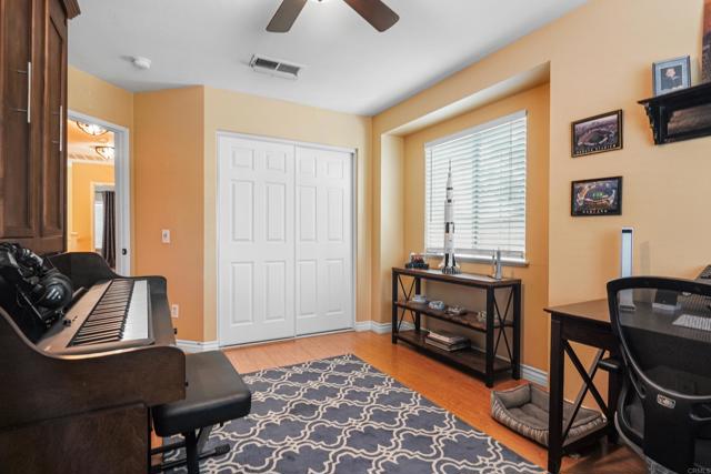 8749 Fairoaks Court, Rancho Cucamonga CA: https://media.crmls.org/mediaz/fdc8fc55-11ac-42be-9b82-59cc08f3be4e.jpg