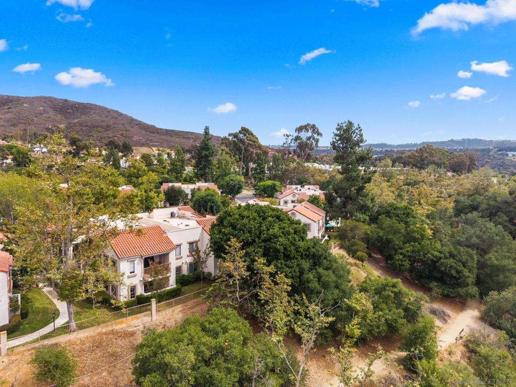 13034 Wimberly Sq #27