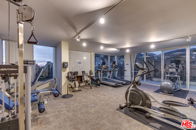 Drew Fenton | 17350 W SUNSET Pacific Palisades CA | MLS: 7320191