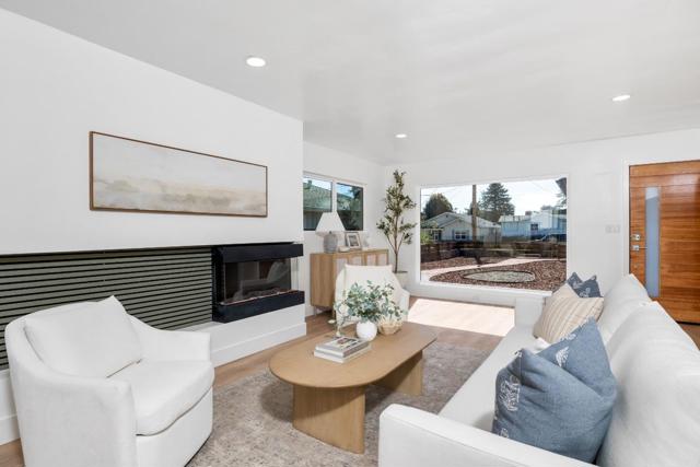 626 Laurent Street, Santa Cruz CA: https://media.crmls.org/mediaz/fdca23c9-05db-4833-95a1-3ec1509cb2ec.jpg
