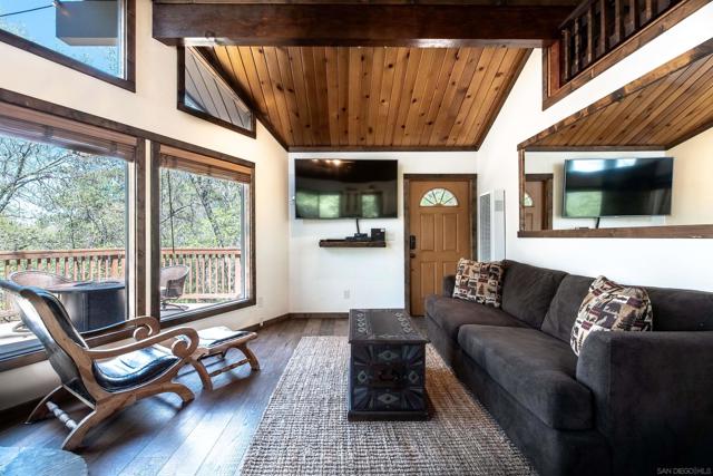 MLS #250037744SD image #12