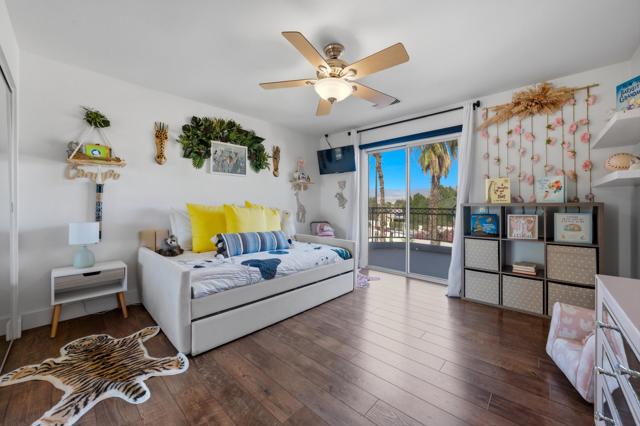 Image 48 of 54 For 76984 Sheffield Court