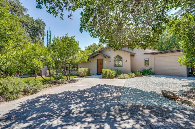 1625 Hazelaar Way, Los Altos CA: https://media.crmls.org/mediaz/fdcc73da-6bf9-4cf4-a9f3-ed246ca4e2a7.jpg