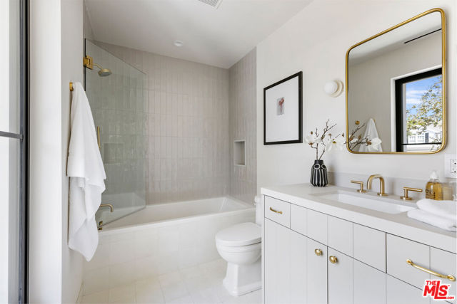 Drew Fenton | 1026 Corsica Drive Pacific Palisades CA | MLS: 7532332 Drew Fenton | 1026 Corsica Drive Pacific Palisades CA | MLS: 7532332