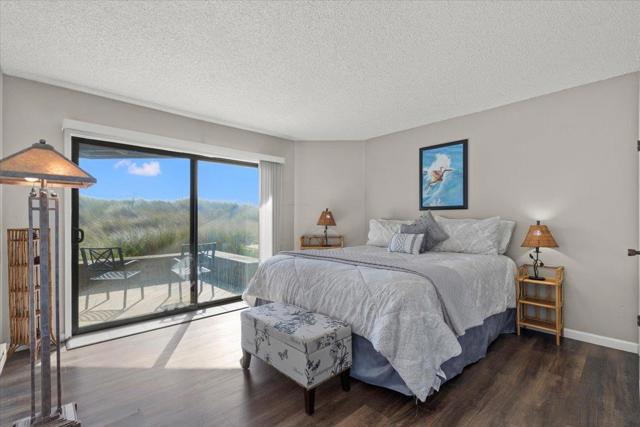 101 Shell Drive, Watsonville CA: https://media.crmls.org/mediaz/fdcd132f-5535-4924-840d-0d338d8d6ecf.jpg