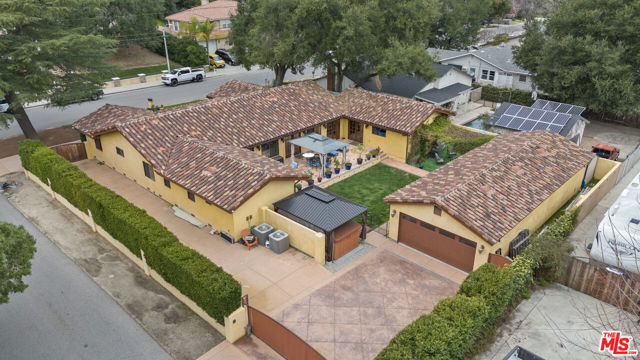 Image 13 of 36 For 24604 Apple Street