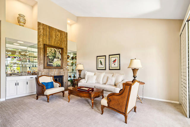 38960 Gladiolus Lane, Palm Desert CA: https://media.crmls.org/mediaz/fdce5566-4d3c-4df1-b704-25babd9bd496.jpg