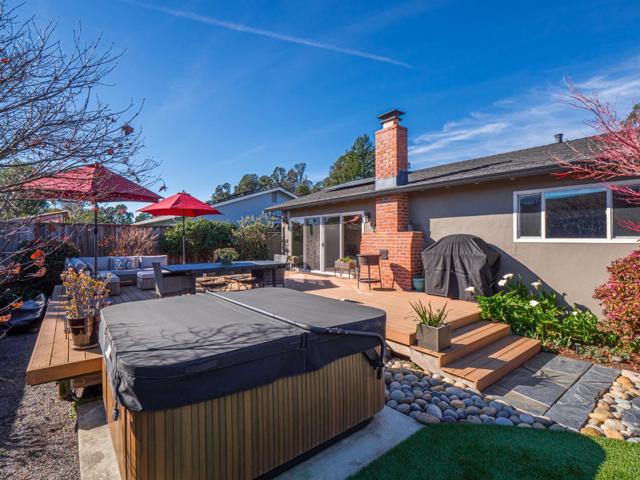 342 Cabrillo Avenue, Santa Cruz CA: https://media.crmls.org/mediaz/fdce9d52-b0e1-406f-83cc-e59ce4f6aa0c.jpg