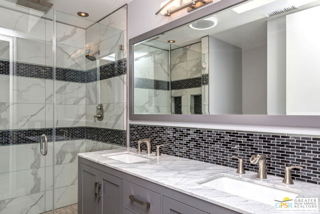 67612 Lagos Way, Cathedral City CA: https://media.crmls.org/mediaz/fdcf0042-0e2f-43fd-a2f3-1be379533fc8.jpg