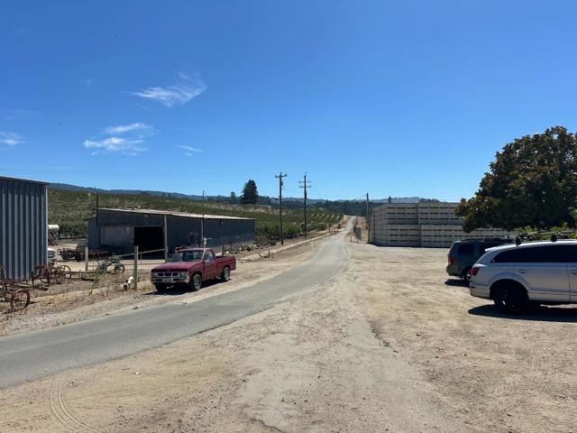0 Sans Road, Corralitos CA: https://media.crmls.org/mediaz/fdcf8fce-77d5-45fd-abfb-71f86f207feb.jpg