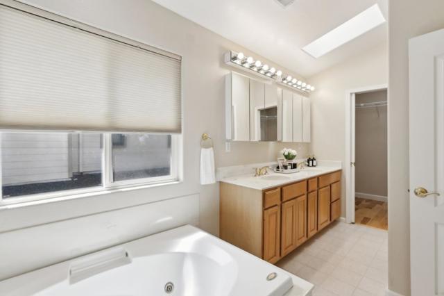 731 Calderon Avenue, Mountain View CA: https://media.crmls.org/mediaz/fdcfbfbd-c086-4888-8185-449387e2bb1b.jpg